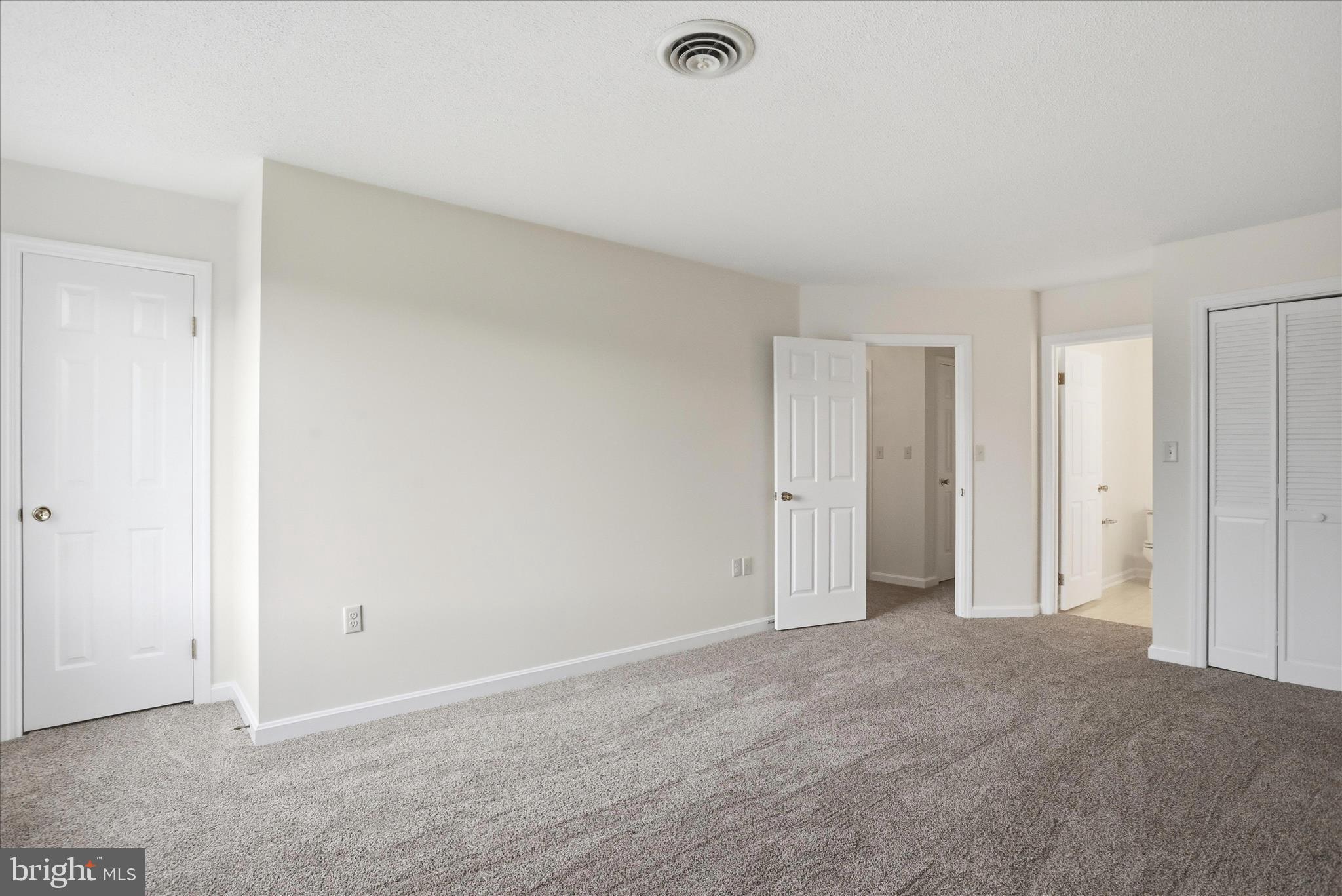 334 Stonegate Court Chambersburg, PA 17201 - Photo 19 of 25 a view of an empty room