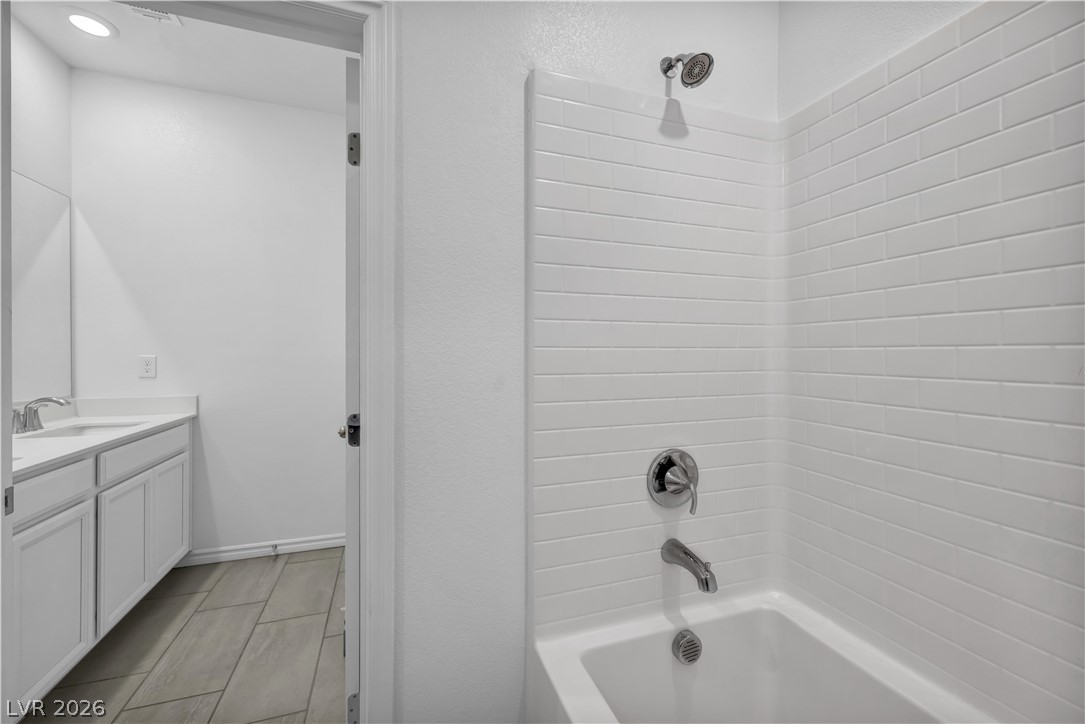 7222 North Decatur Boulevard, Unit 5 North Las Vegas, NV 89084 - Photo 16 of 44