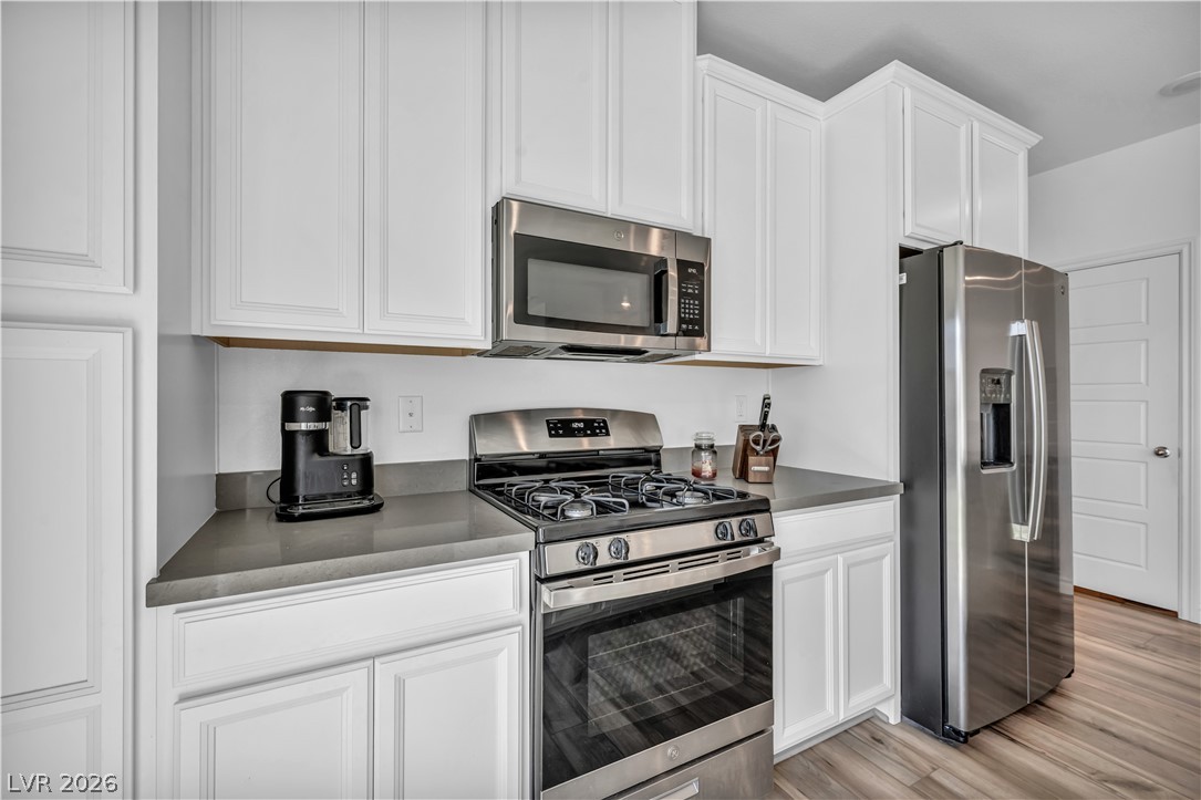 7222 North Decatur Boulevard, Unit 5 North Las Vegas, NV 89084 - Photo 4 of 44