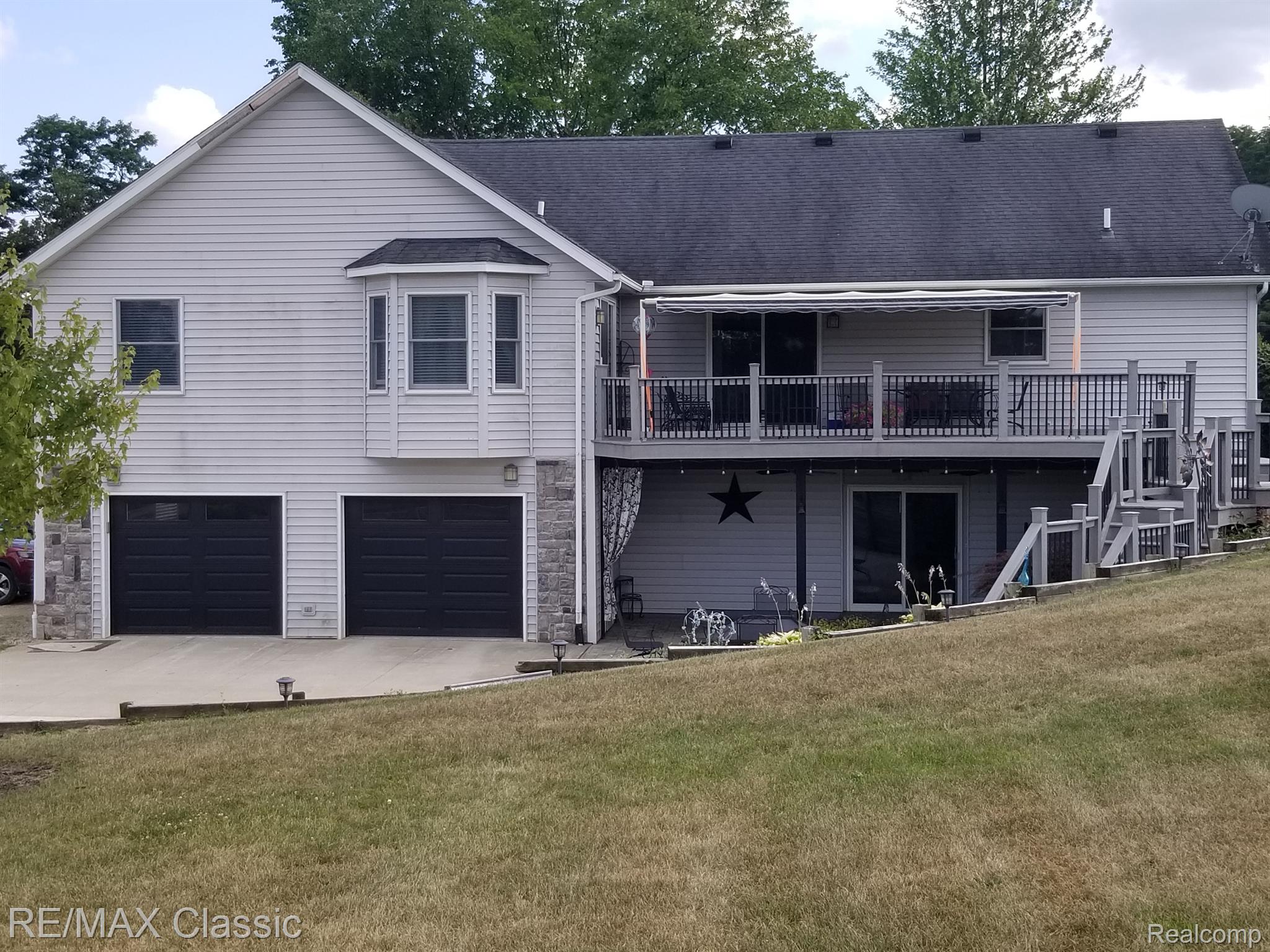 21600 Wasson Road Howell, MI 48843 - Photo 7 of 52 BACK VIEW