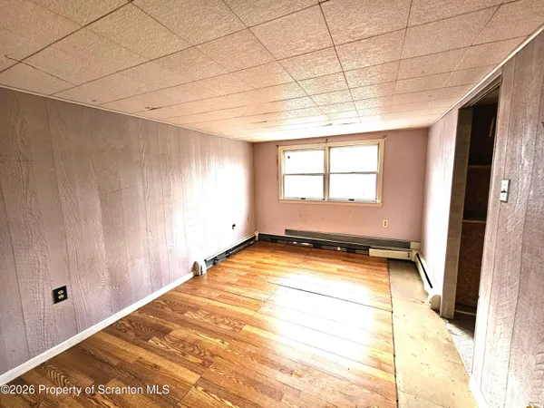 $129,875 | 1703 Highway 502, Moscow, PA 18444