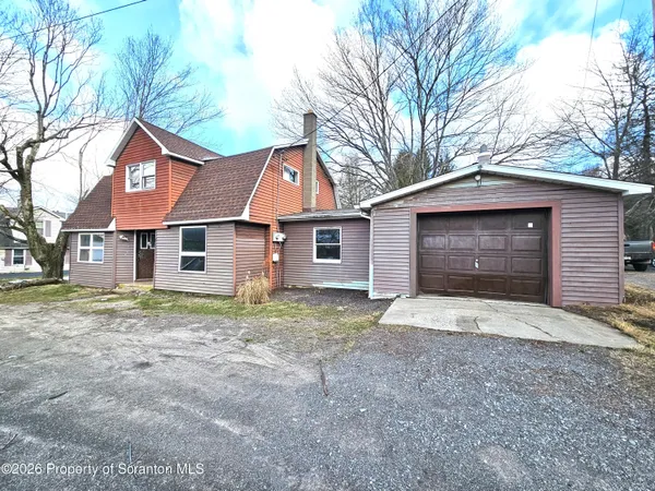 $129,875 | 1703 Highway 502, Moscow, PA 18444