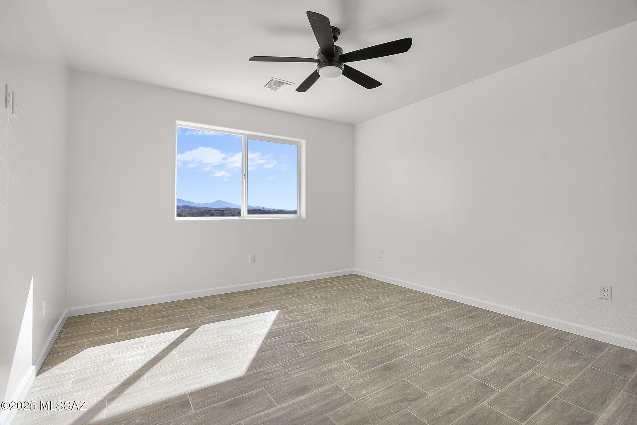1017 Paseo Guebabi Rio Rico, AZ 85648 - Photo 14 of 33 Gallery Image 14