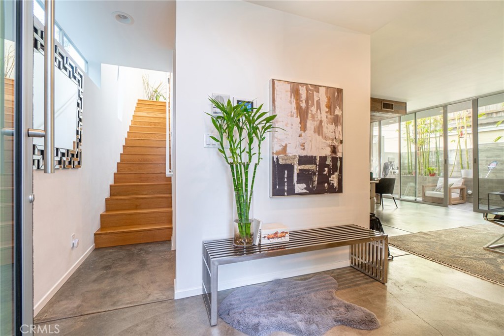 938 Palms Boulevard, Unit 2 Venice, CA 90291 - Photo 5 of 46 a view of entryway with wooden floor and front door