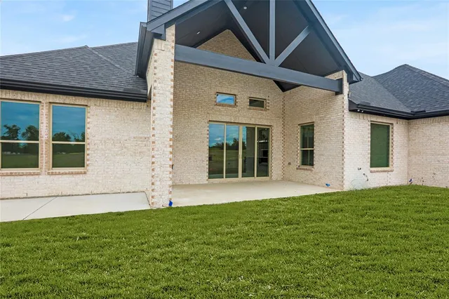 $630,000 | 7637 County Road 1052, Celeste, TX 75423