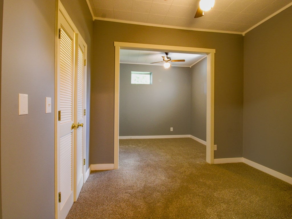 554 Virginia Highlander Road Sugar Grove, VA 24375 - Photo 6 of 37 Gallery Image 6
