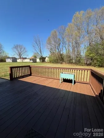 $1,750 | 4 Plaza Drive, Granite Falls, NC 28630