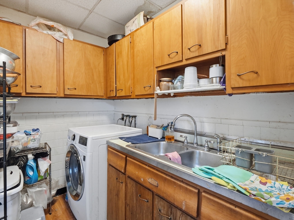 89 Gage Street Worcester, MA 01605 - Photo 34 of 41