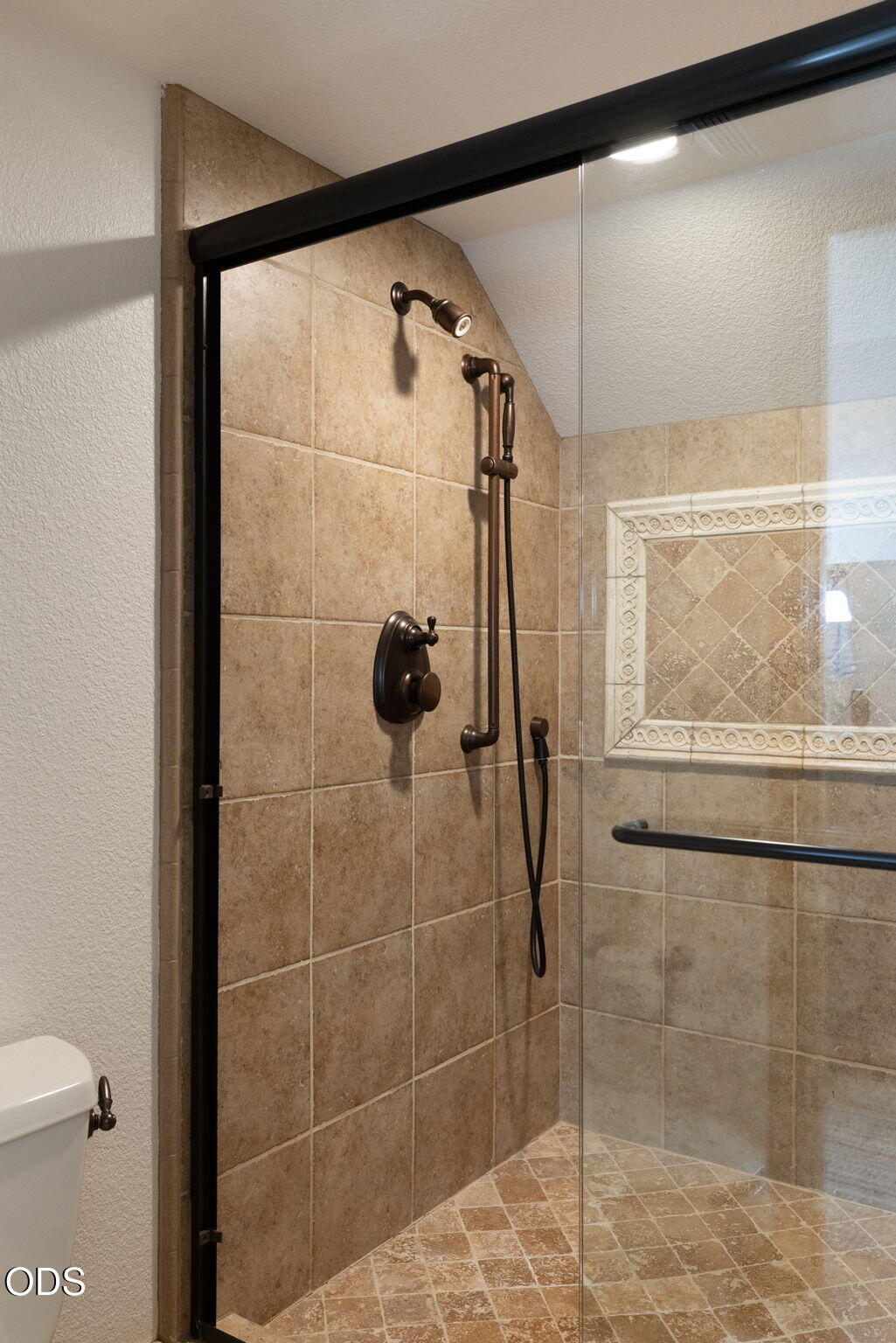 16969 Spring River Road Bend, OR 97707 - Photo 37 of 53