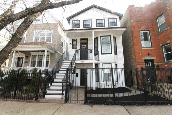 $1,100,000 | 3541 North Damen Avenue, Chicago, IL 60618