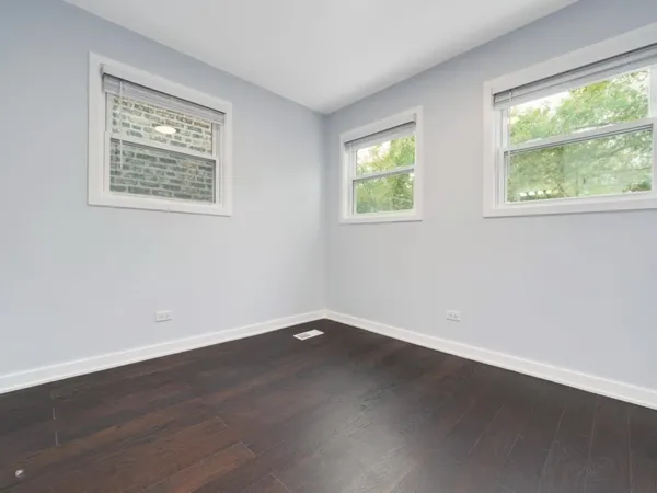 $1,100,000 | 3541 North Damen Avenue, Chicago, IL 60618