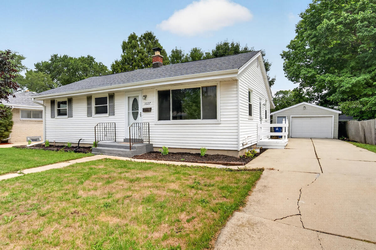 3627 Regency Drive Racine, WI 53402 - Photo 1 of 23 front