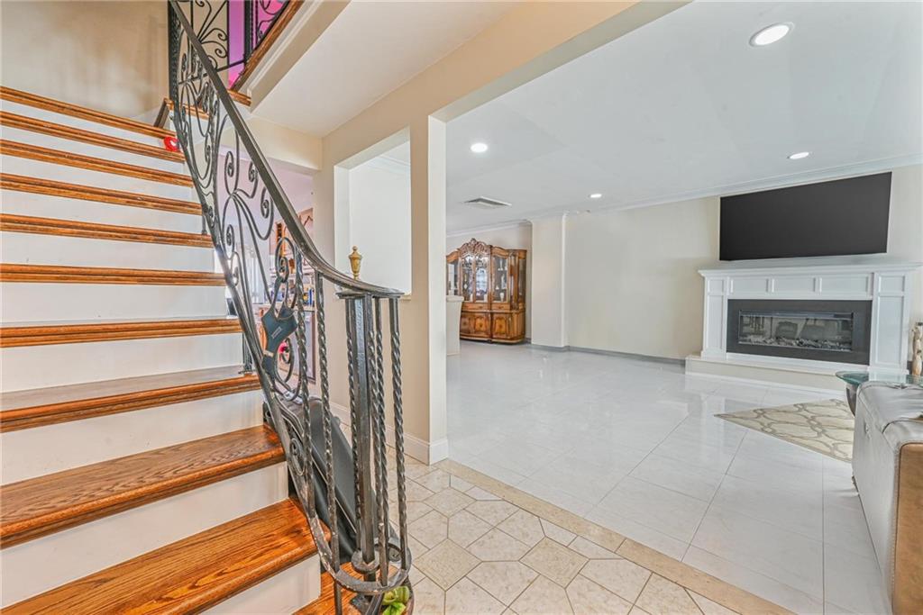 1237 82nd Street Brooklyn, NY 11228 - Photo 5 of 24 a view of entryway and hall