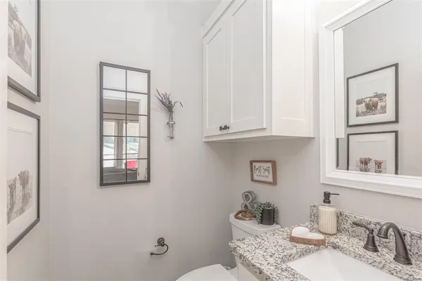 $854,999 | 101 Lakeview Trail, Mabank, TX 75147