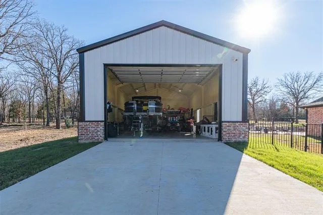 a view of backyard of a house