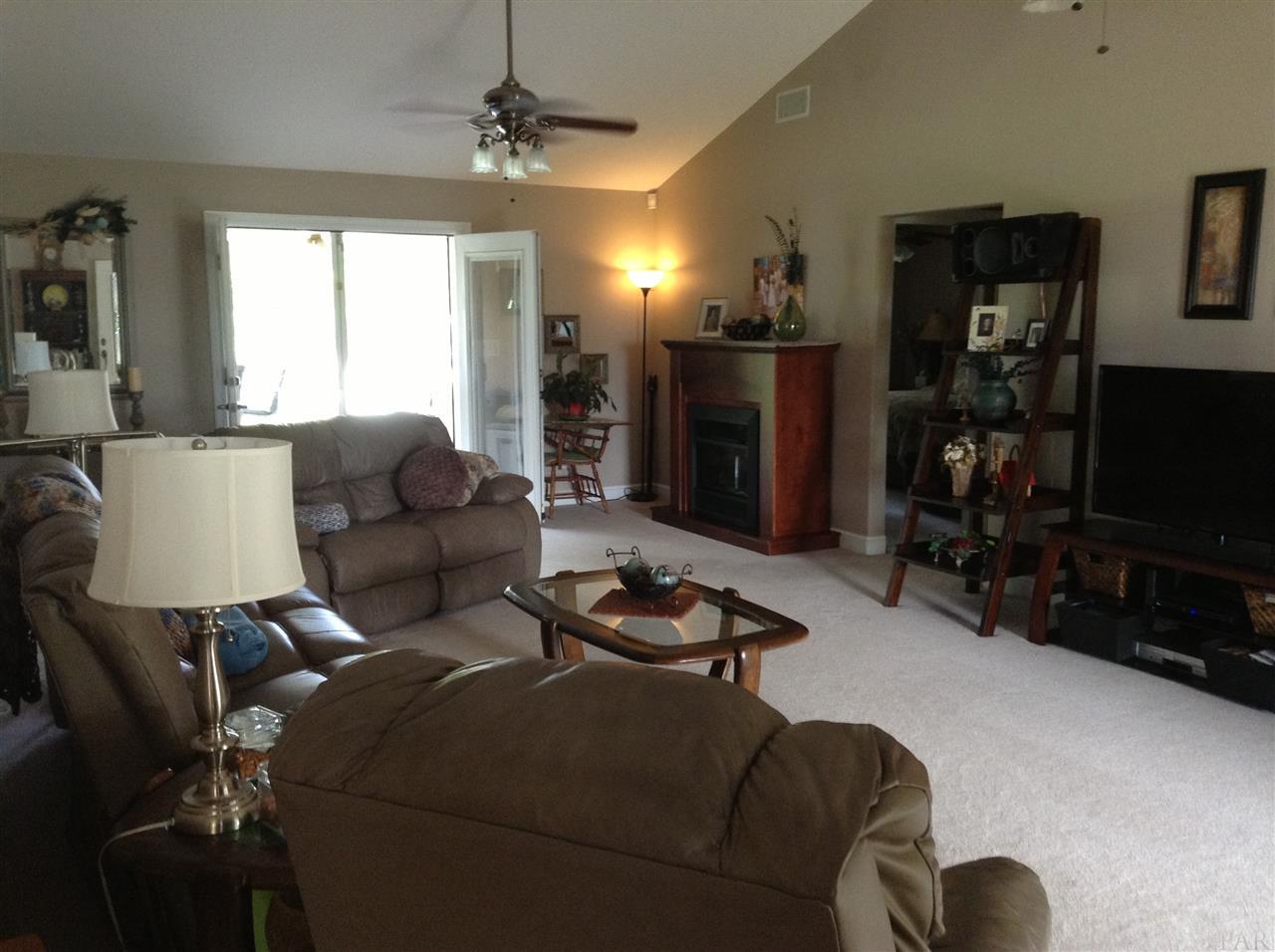 1014 Pearson Road Milton, FL 32583 - Photo 4 of 42 Gallery Image 4