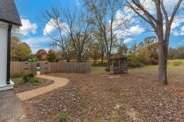 $685,000 | 250 Bascom Road, Jackson, TN 38305