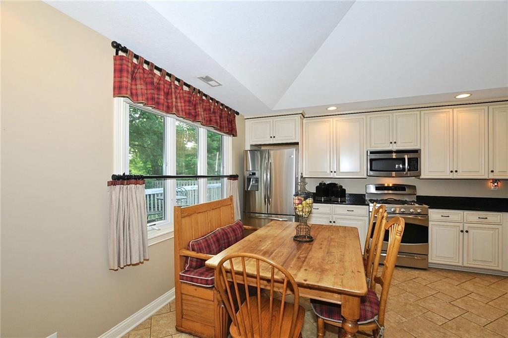12341 Brompton Road Carmel, IN 46033 - Photo 14 of 47 Gallery Image 14