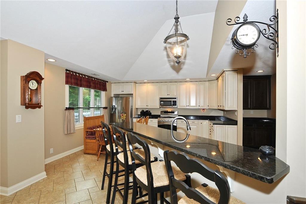 12341 Brompton Road Carmel, IN 46033 - Photo 17 of 47 Gallery Image 17