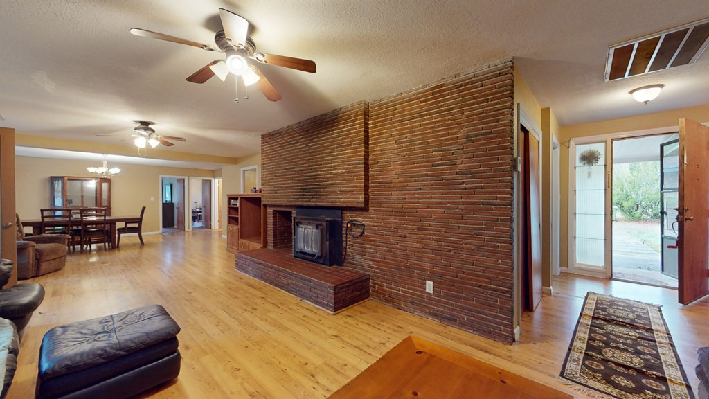195 Junaluska Road Andrews, NC 28901 - Photo 5 of 29 Gallery Image 5