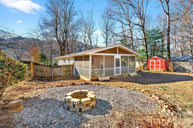 $414,000 | 107 High Street, Black Mountain, NC 28711