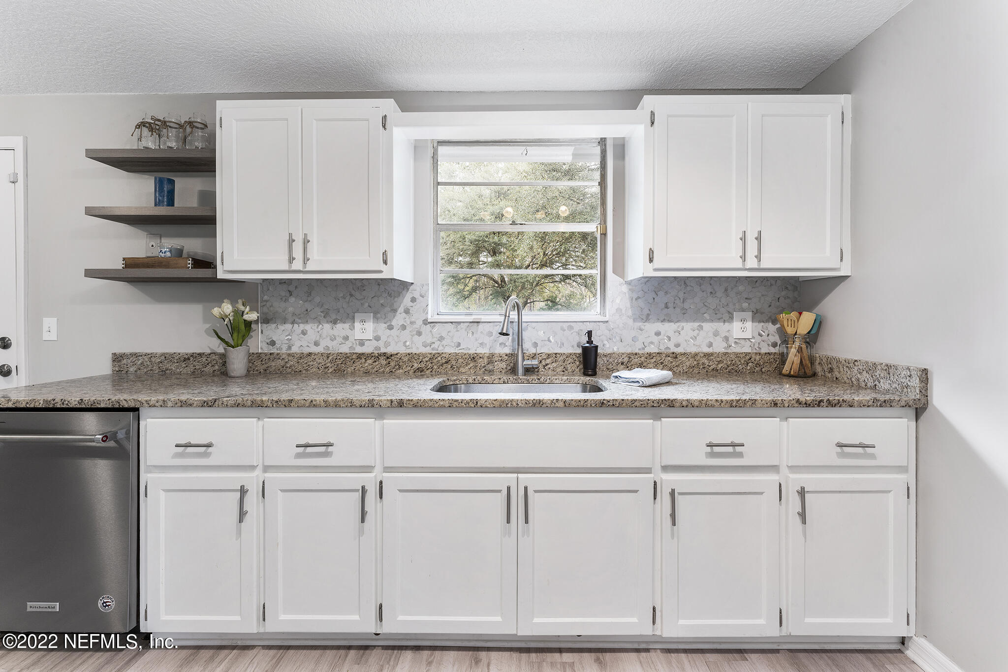 Large Wide Undermount Sink