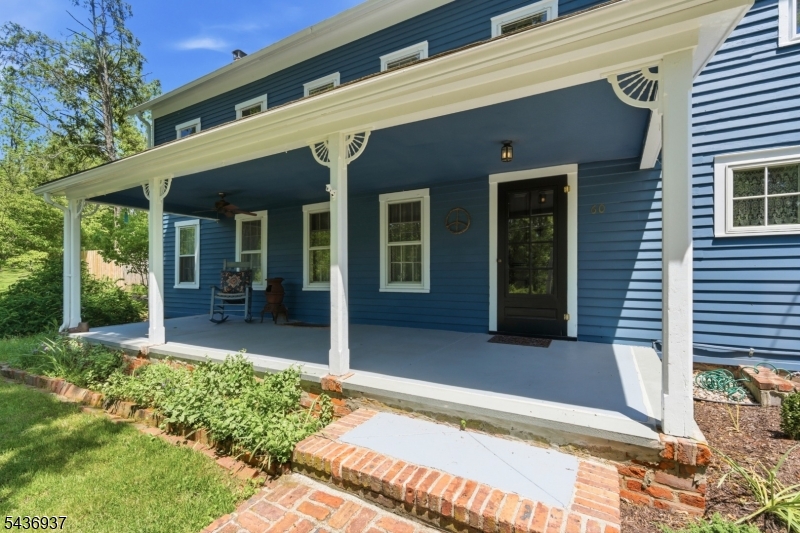60 Pleasant Run Road Flemington, NJ 08822 - Photo 3 of 48