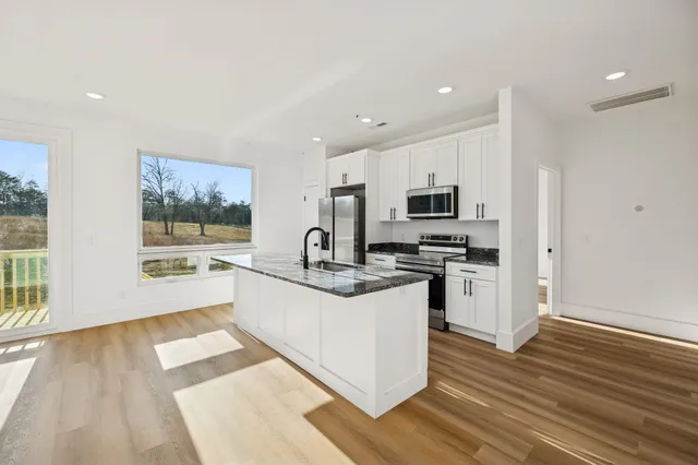 $264,000 | 71 Ballard Road, Trenton, GA 30752