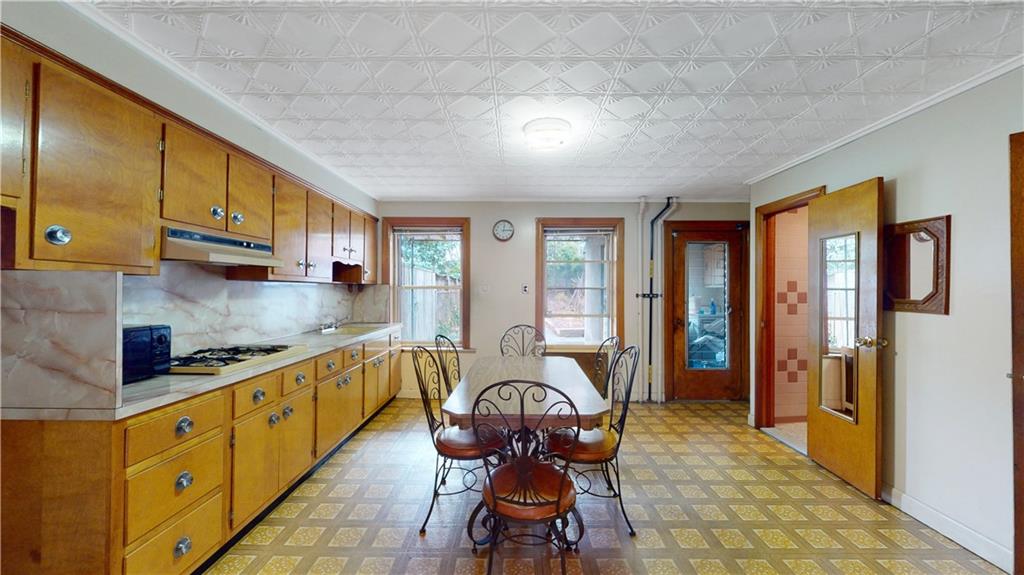 29 3rd Place Brooklyn, NY 11231 - Photo 4 of 25