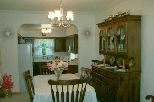 206 West Shaffer Road Aliquippa, PA 15001 - Photo 4 of 5 Gallery Image 4