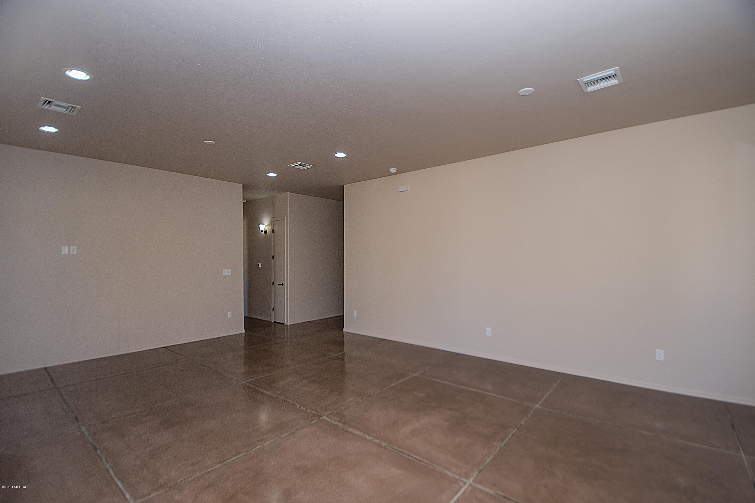 2236 West Drexel Road Tucson, AZ 85746 - Photo 3 of 30 Gallery Image 3