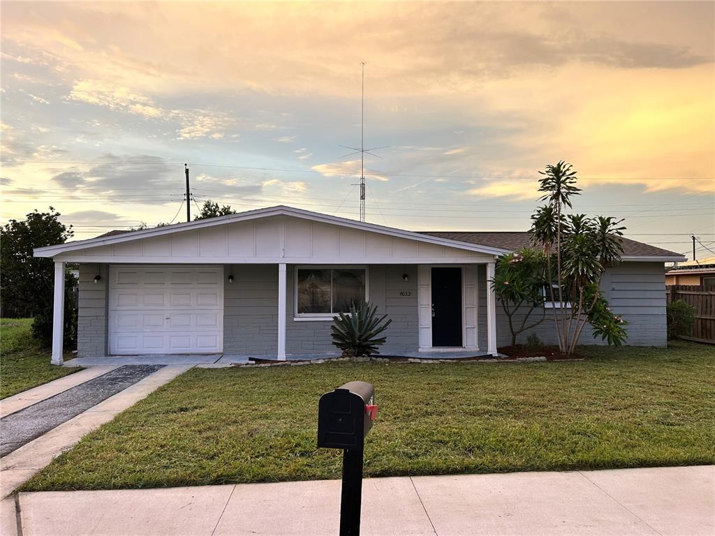 4653 Darlington Road Holiday, FL 34690 - Photo 15 of 25