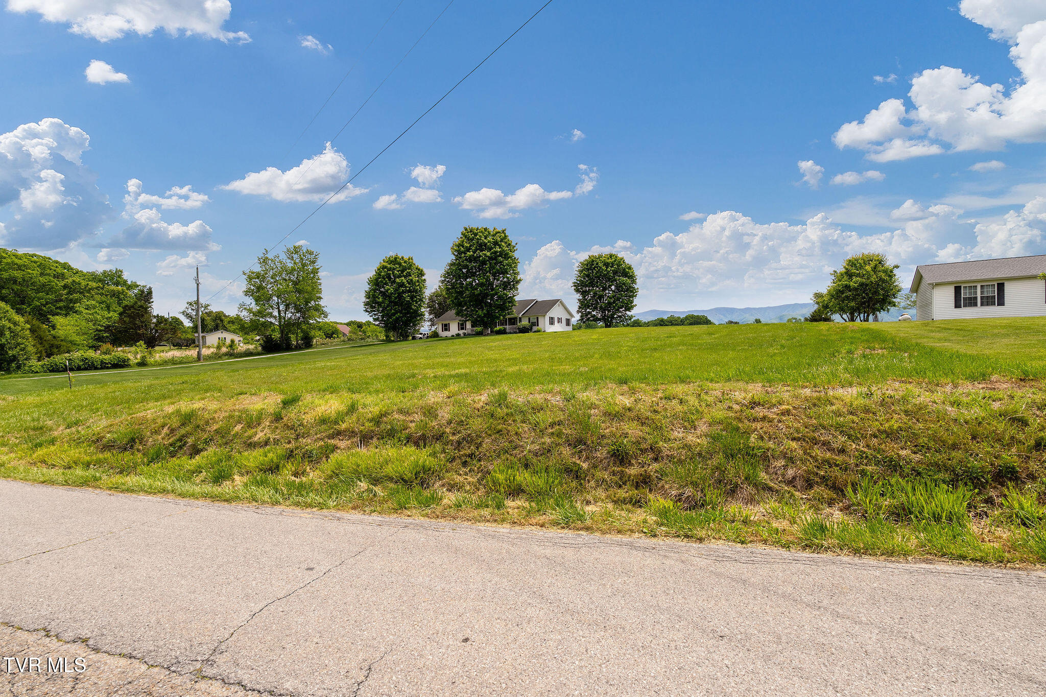 1385 Wilhoit Road Chuckey, TN 37641 - Photo 119 of 126 DSC08890