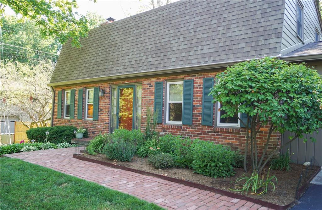 6141 Bramshaw Road Indianapolis, IN 46220 - Photo 2 of 24