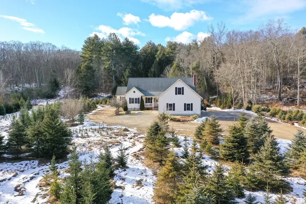 $735,000 | 1380 North Brookfield Road, Oakham, MA 01068