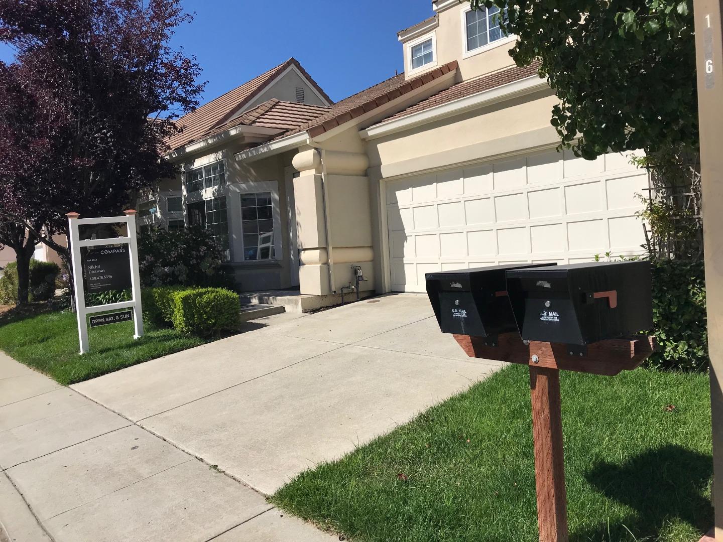 34372 Eucalyptus Terrace Fremont, CA 94555 - Photo 5 of 40 a bathroom with a sink and mirror