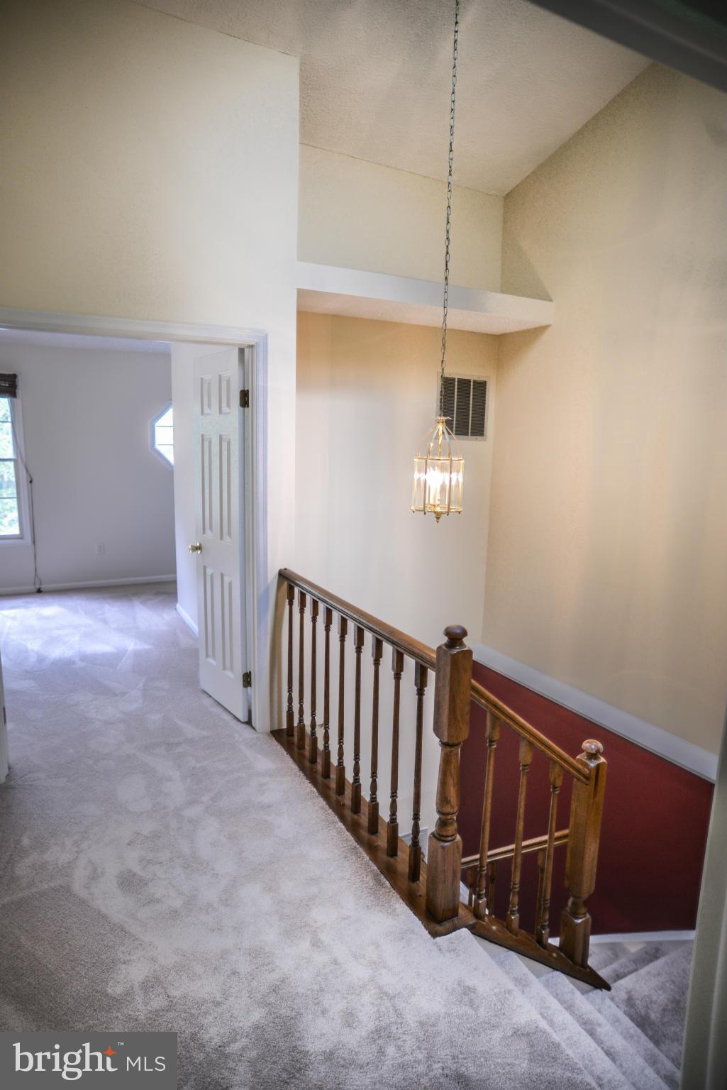 19205 Cross Ridge Drive Germantown, MD 20874 - Photo 9 of 22 Interior (General)