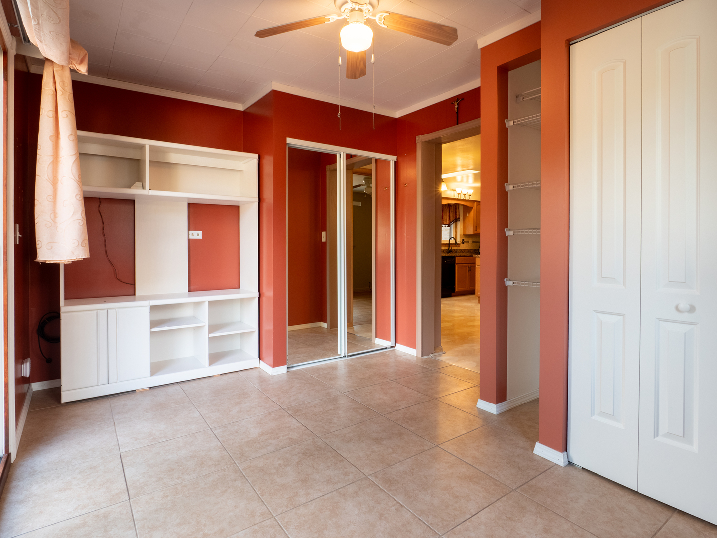 4841 North Rutherford Avenue Chicago, IL 60656 - Photo 12 of 30