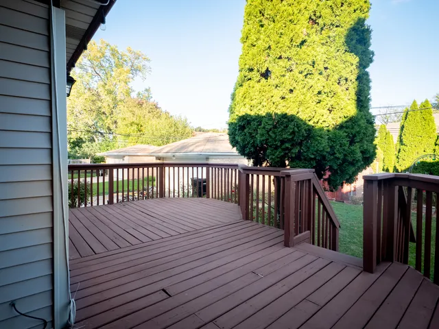 $440,000 | 4841 North Rutherford Avenue, Chicago, IL 60656