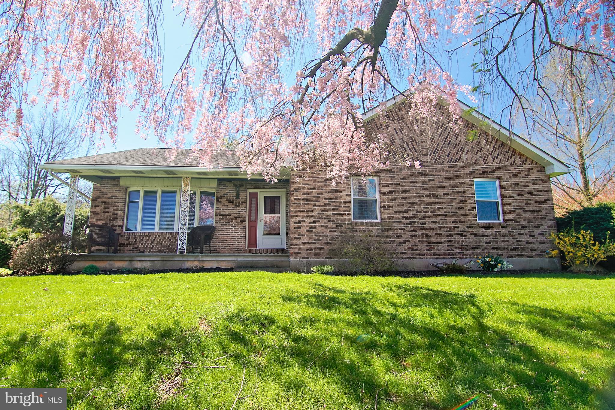 2381 Yost Road Bath, PA 18014 - Photo 37 of 42 Exterior Front