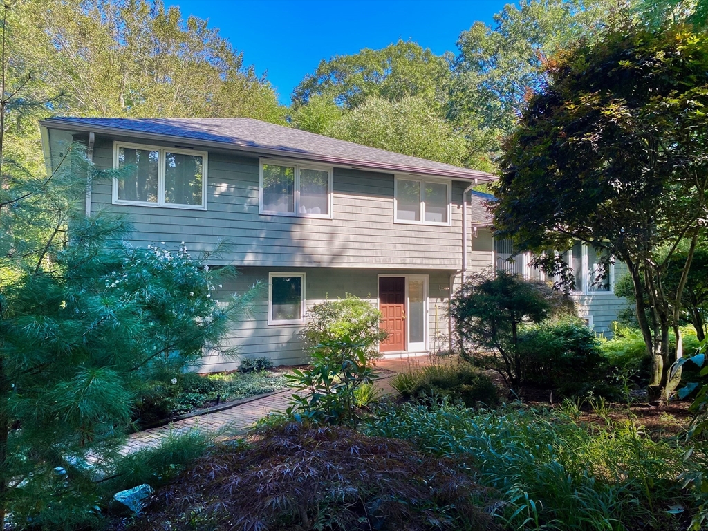 19 Barney Hill Road Wayland, MA 01778 - Photo 1 of 27 Gallery Image 1