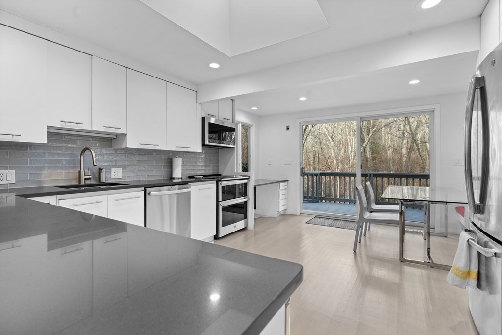 19 Barney Hill Road Wayland, MA 01778 - Photo 13 of 27 Gallery Image 13