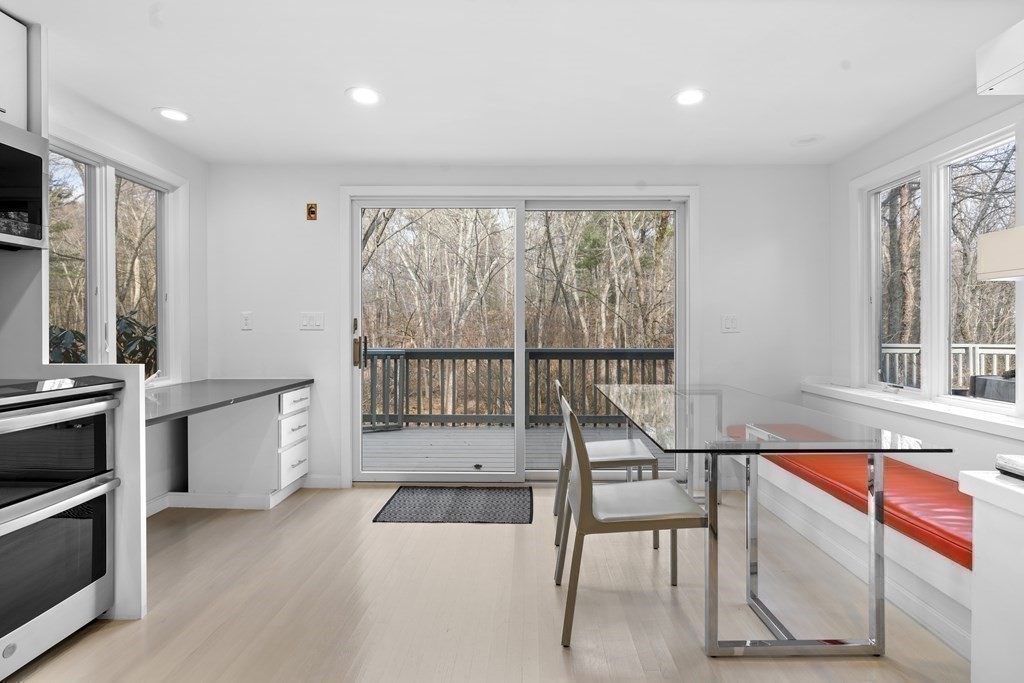 19 Barney Hill Road Wayland, MA 01778 - Photo 6 of 27 Gallery Image 6