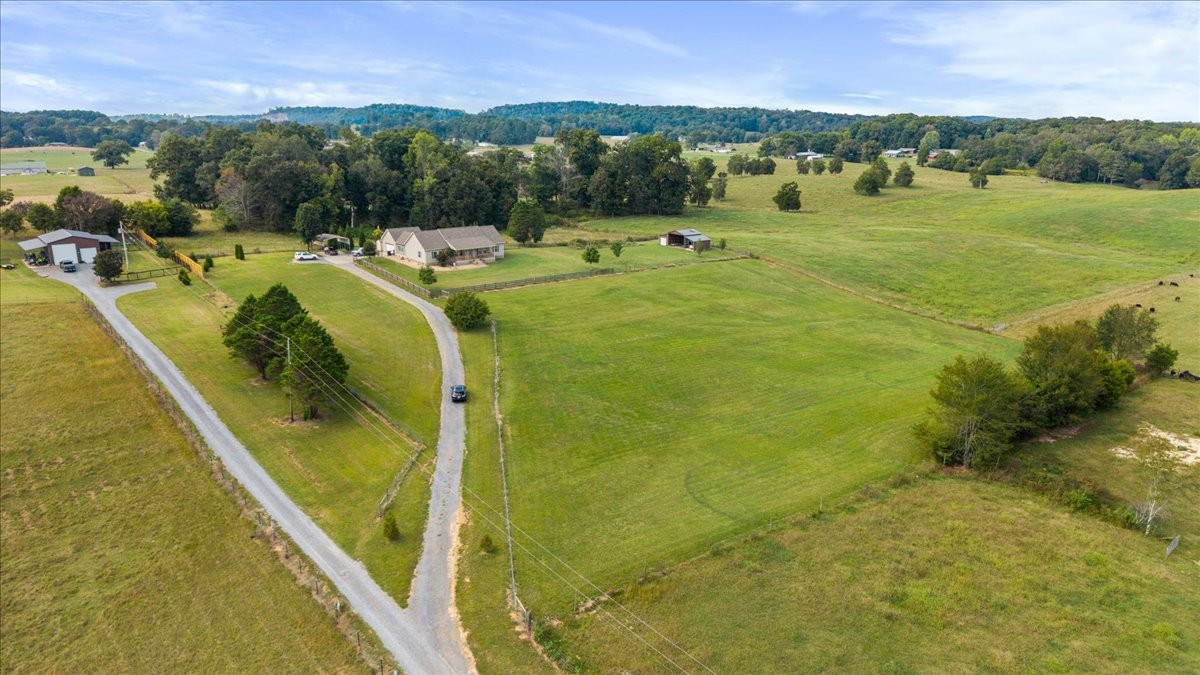 680 Horton Road Southeast Cleveland, TN 37323 - Photo 2 of 68 Gallery Image 2