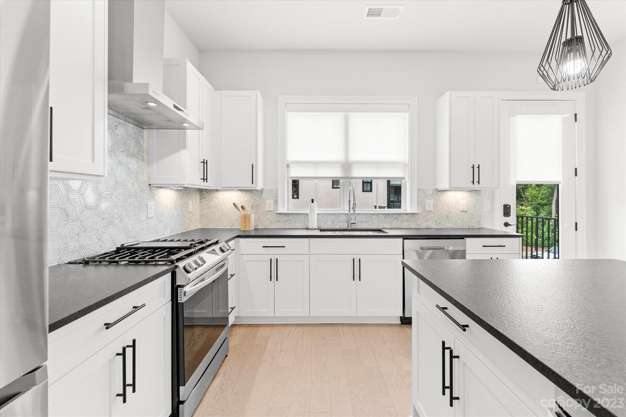 1333 Reece Road Charlotte, NC 28209 - Photo 18 of 36 Gallery Image 18