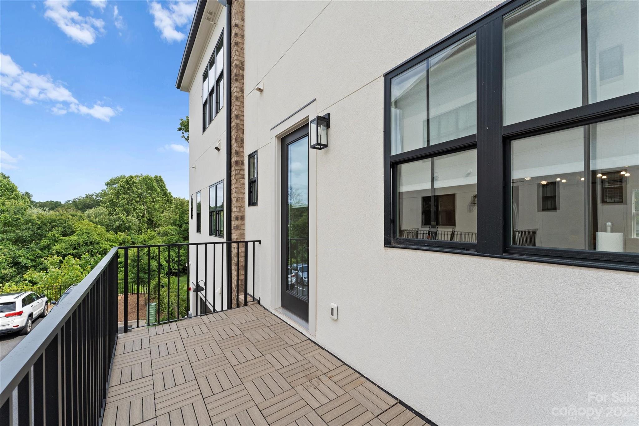 1333 Reece Road Charlotte, NC 28209 - Photo 7 of 36 Gallery Image 7