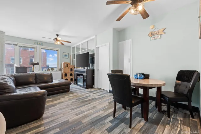 $599,000 | 118-20 Ocean Promenade, Unit 6D | Belle Harbor