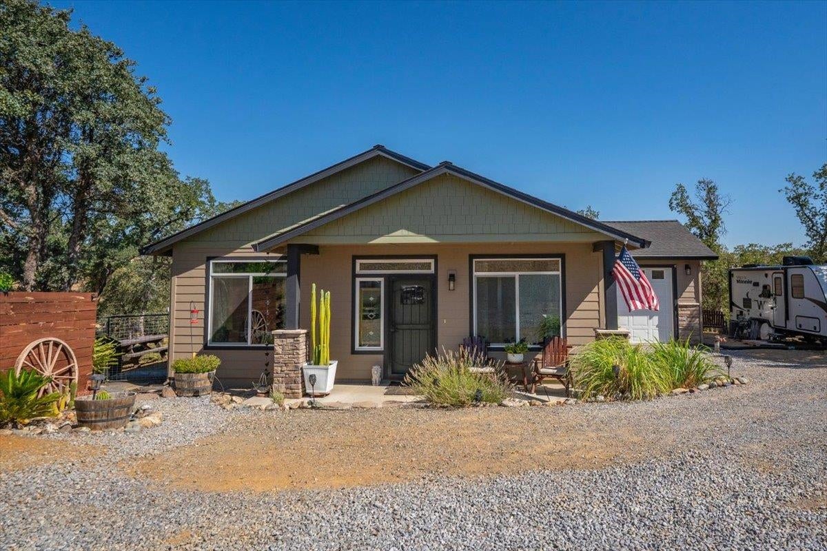 18710 Saddleback Ridge Road Cottonwood, CA 96022 - Photo 1 of 48 Gallery Image 1