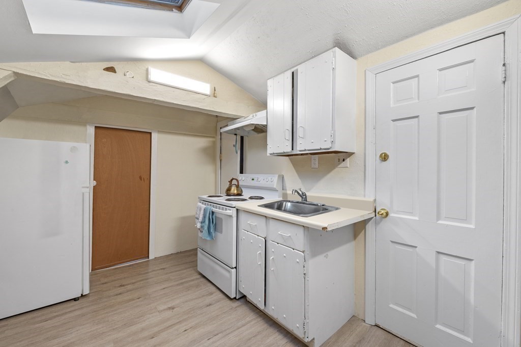 9 State Street Marblehead, MA 01945 - Photo 29 of 42 Gallery Image 29