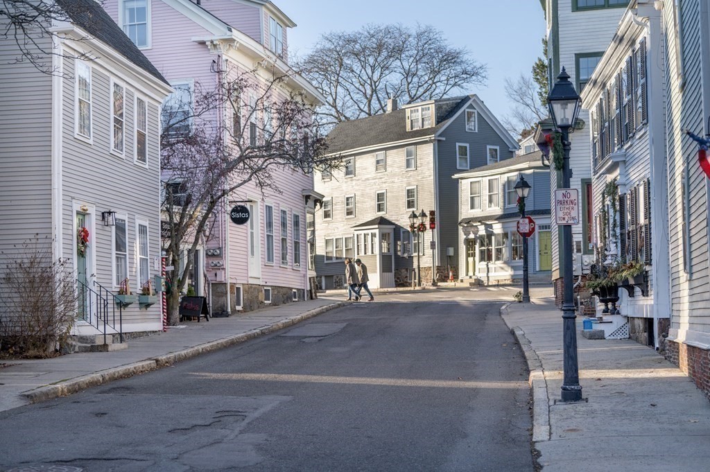 9 State Street Marblehead, MA 01945 - Photo 40 of 42 Gallery Image 40